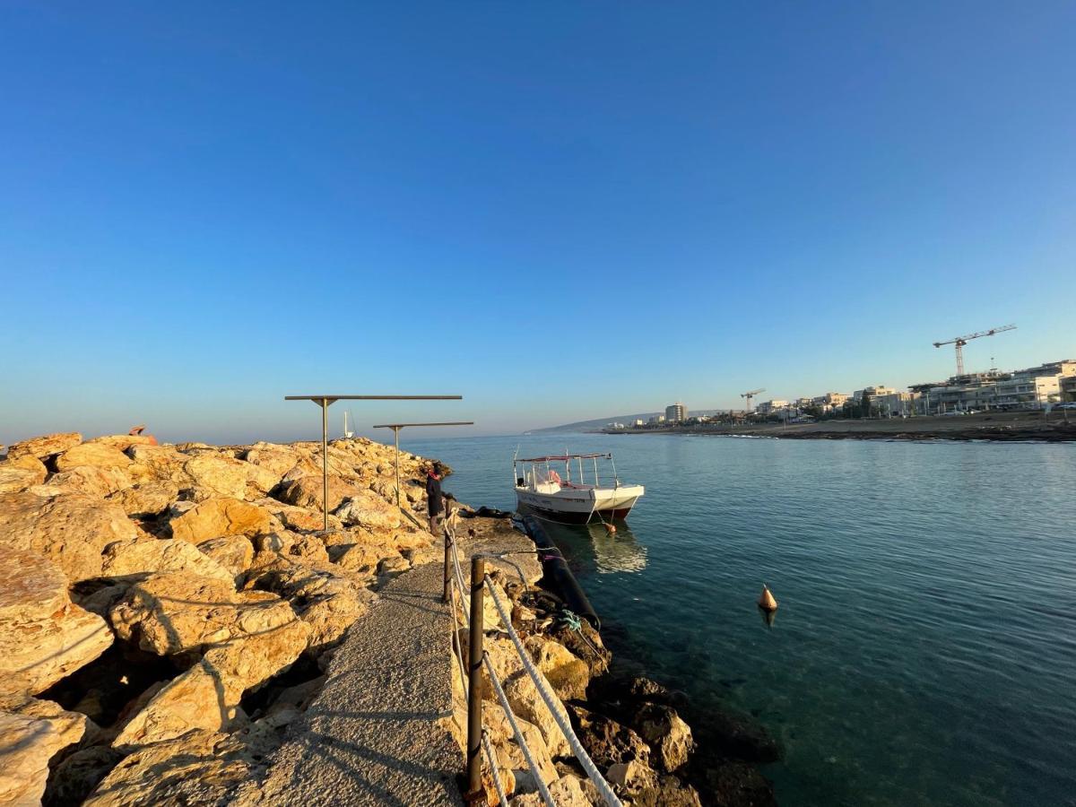 Breezot Yam Hotel Naharija Kültér fotó