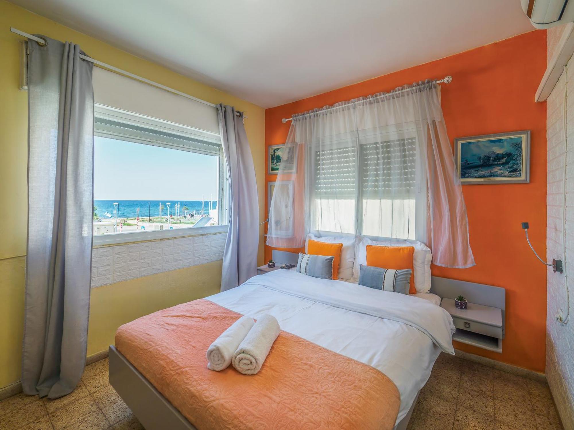 Breezot Yam Hotel Naharija Kültér fotó